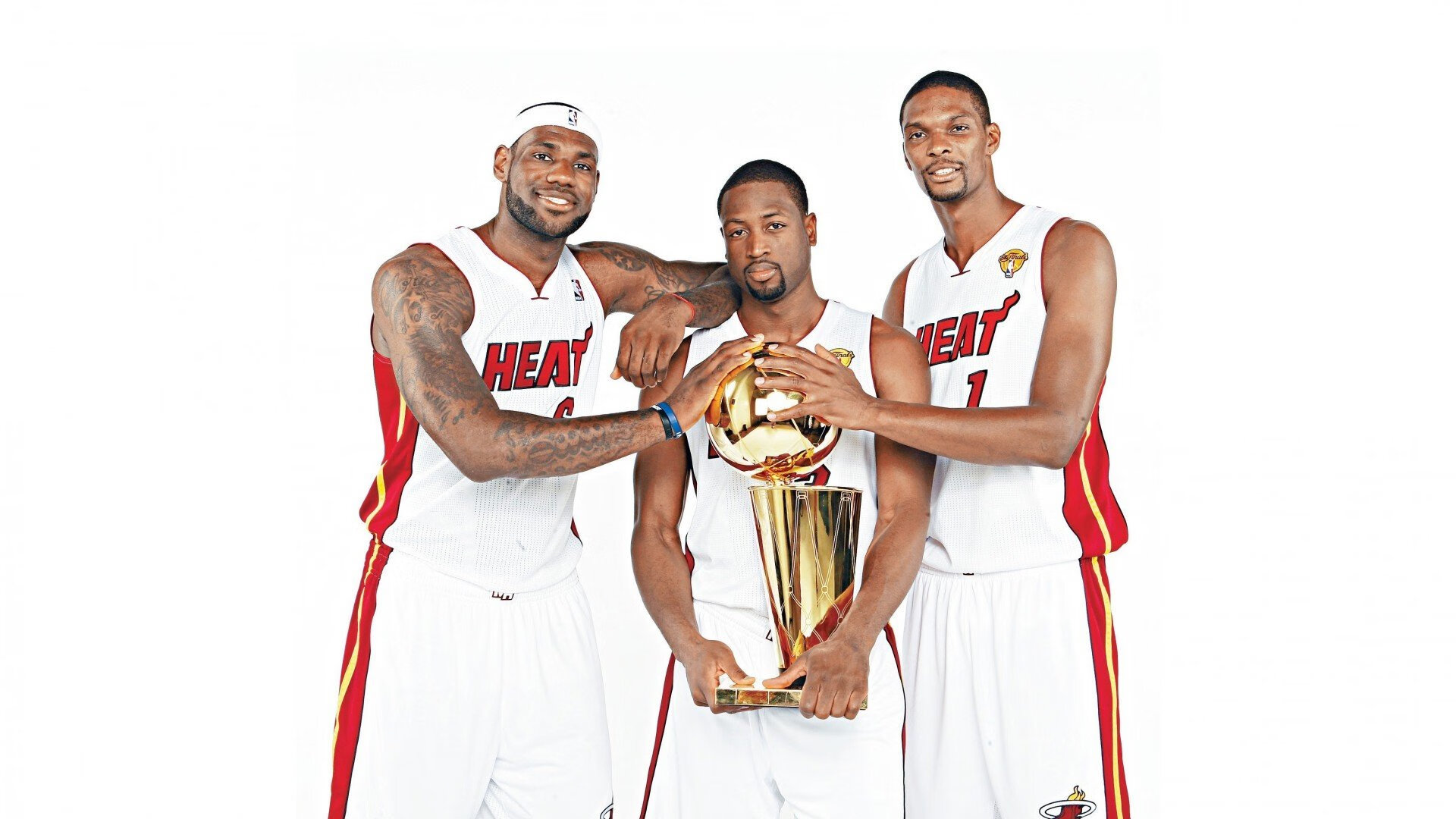 巴特勒迎来二十赛季高光表现,阿森纳球迷沸腾!